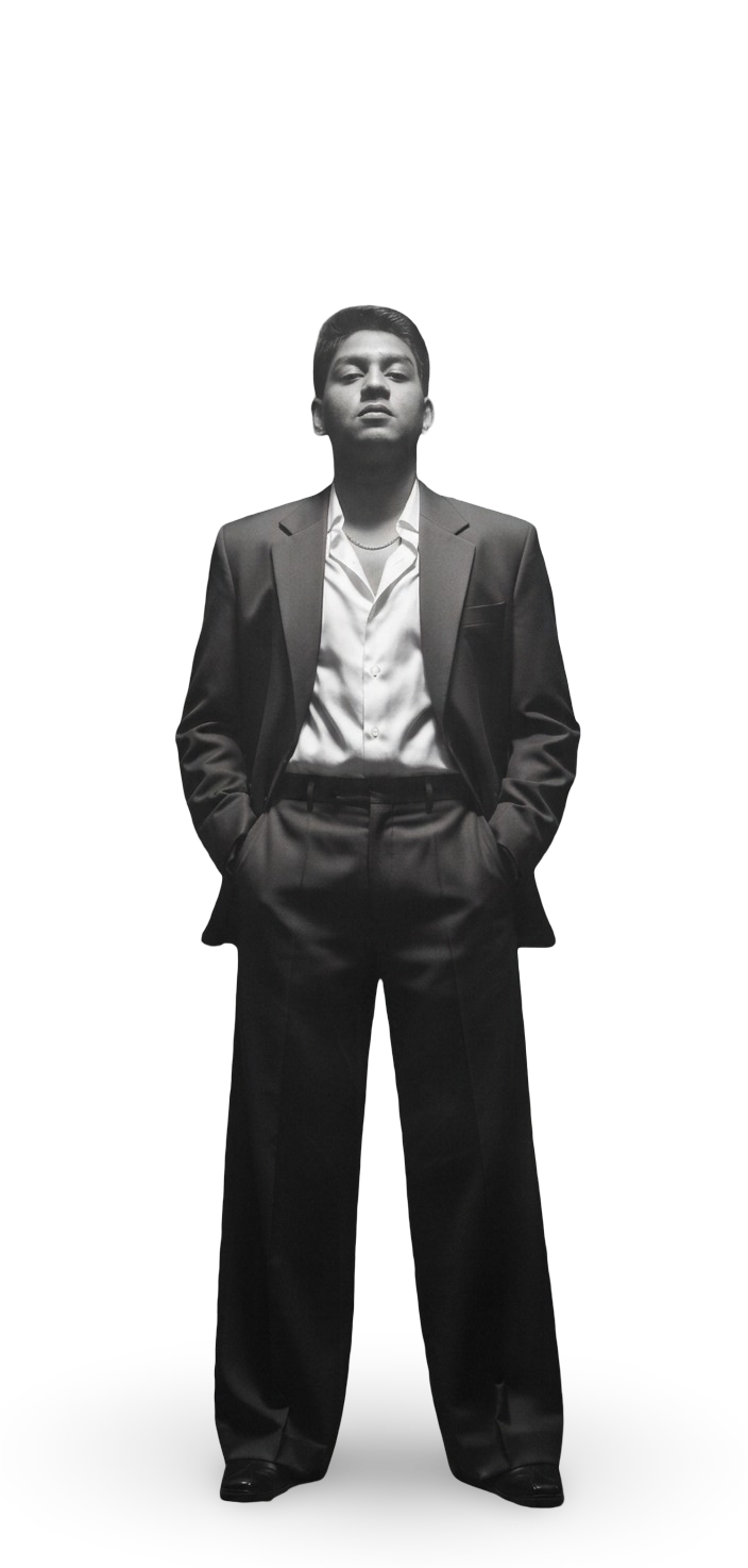 Tharaka - Graphic Designer